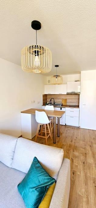 T3 Duplex Thonon Centre - Parking - Gare - Thermes Екстер'єр фото